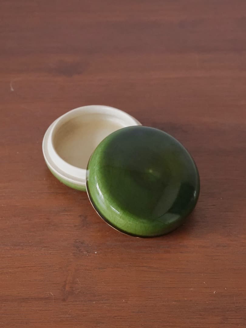 山口錠鉄　織部焼　香合　陶磁工芸　箱付　茶道具　香道具　Q2601