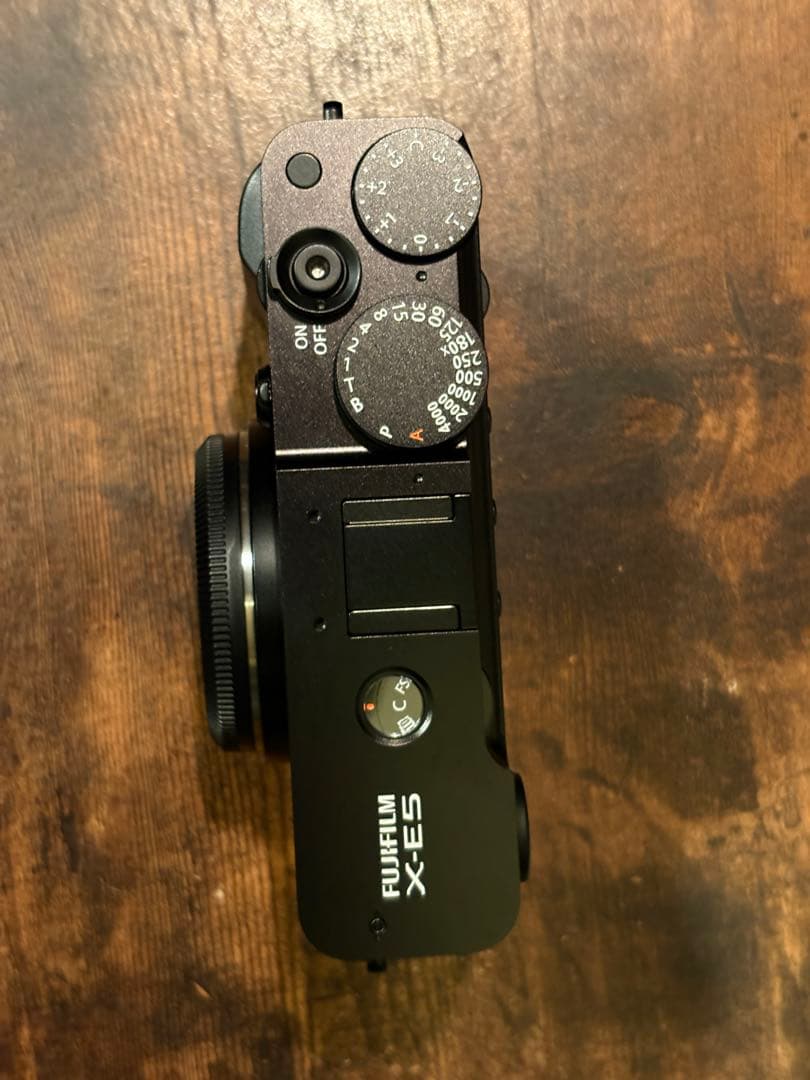 【ほぼ新品同様】FUJIFILM X-E5