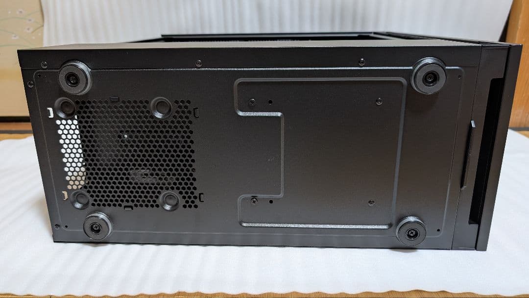 静音志向PCケース CoolerMaster Silencio S600