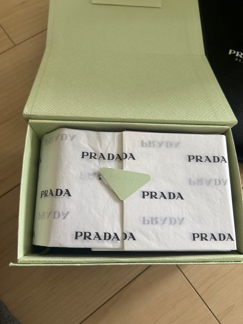 も*様 新品未使用：プレゼントボックス付 PRADA PARADOXE 香水 3