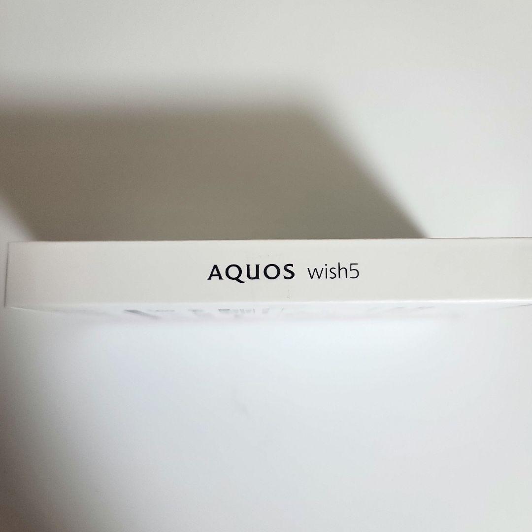 abAQUOS wish 5 (SH-52F) 本体