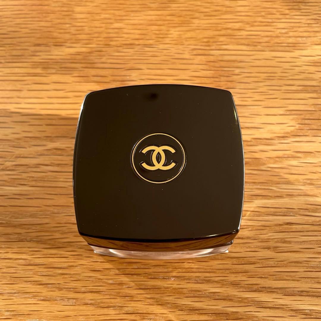 CHANEL サブリマージュ ル コレクトゥール ユ 10