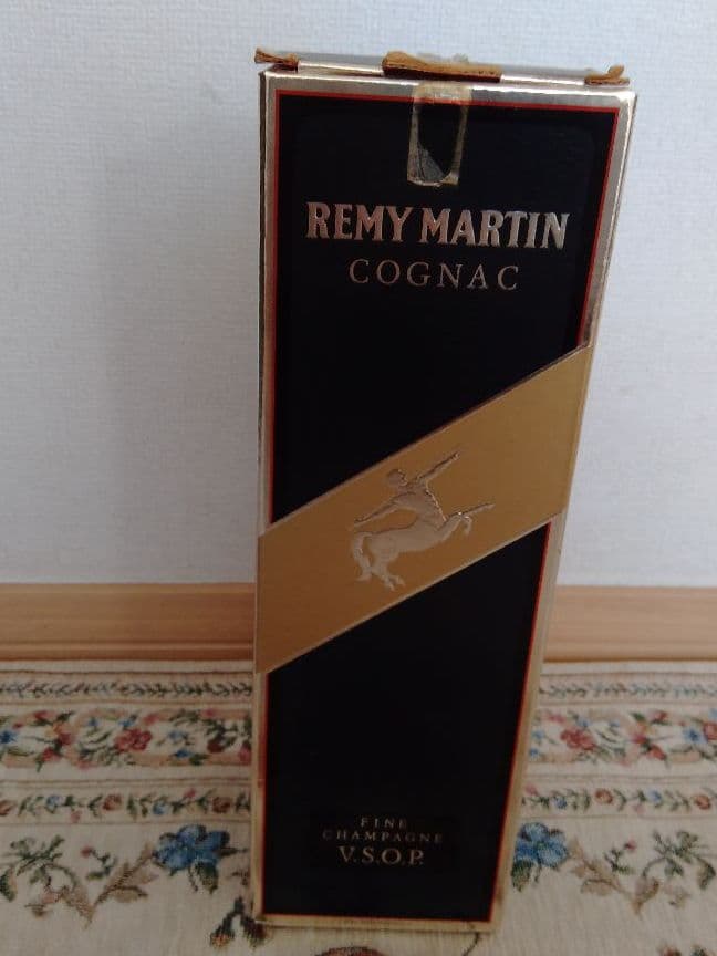 REMYMARTIN　FINE CHAMPAGNE VSOP　COGNAC特級