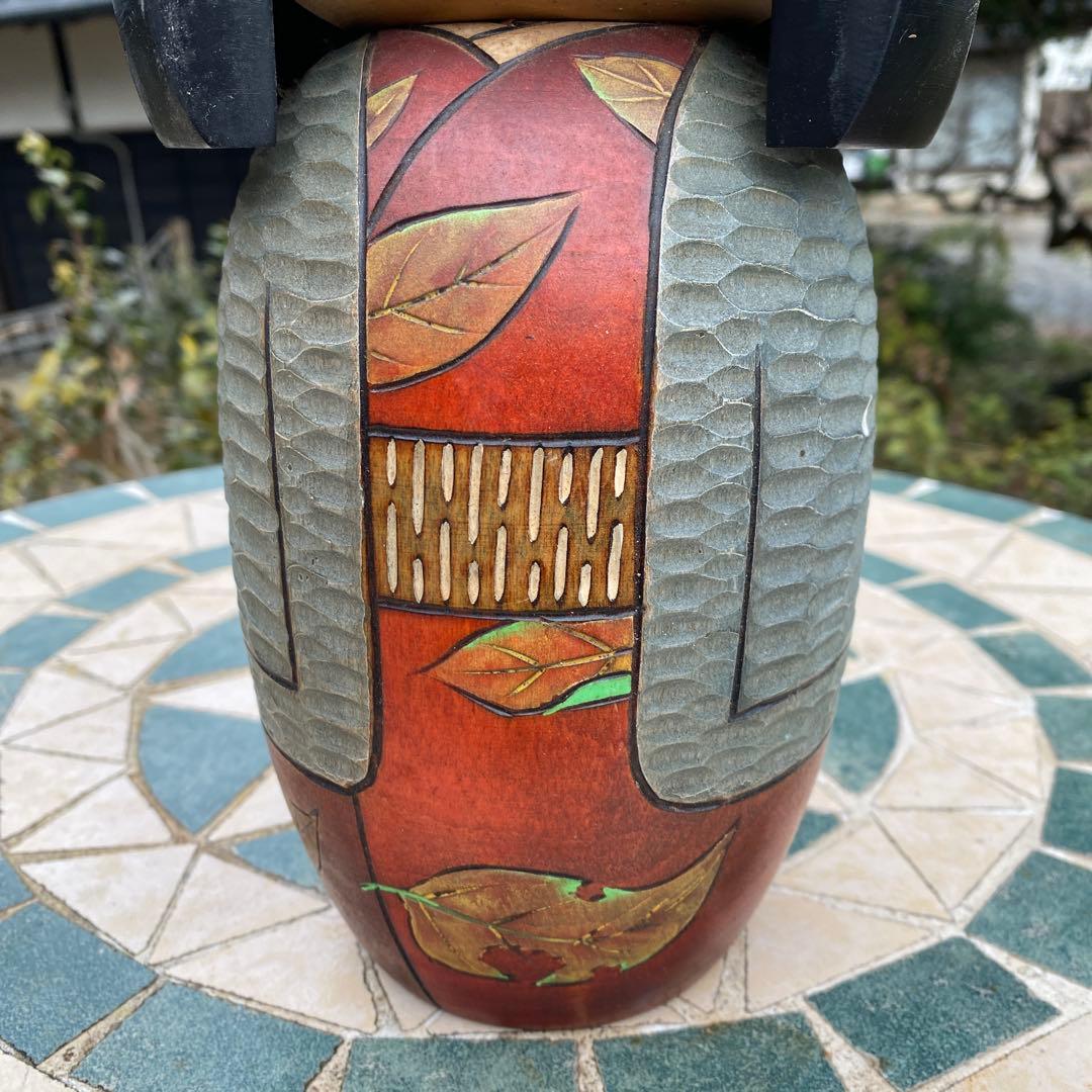 木製　創作こけし 黒髪 葉模様　卯三郎　水上温泉土産　高さ28cm
