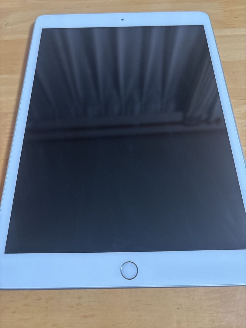 iPad 第8世代 (Wi-Fiモデル)128GB・シルバーa2270