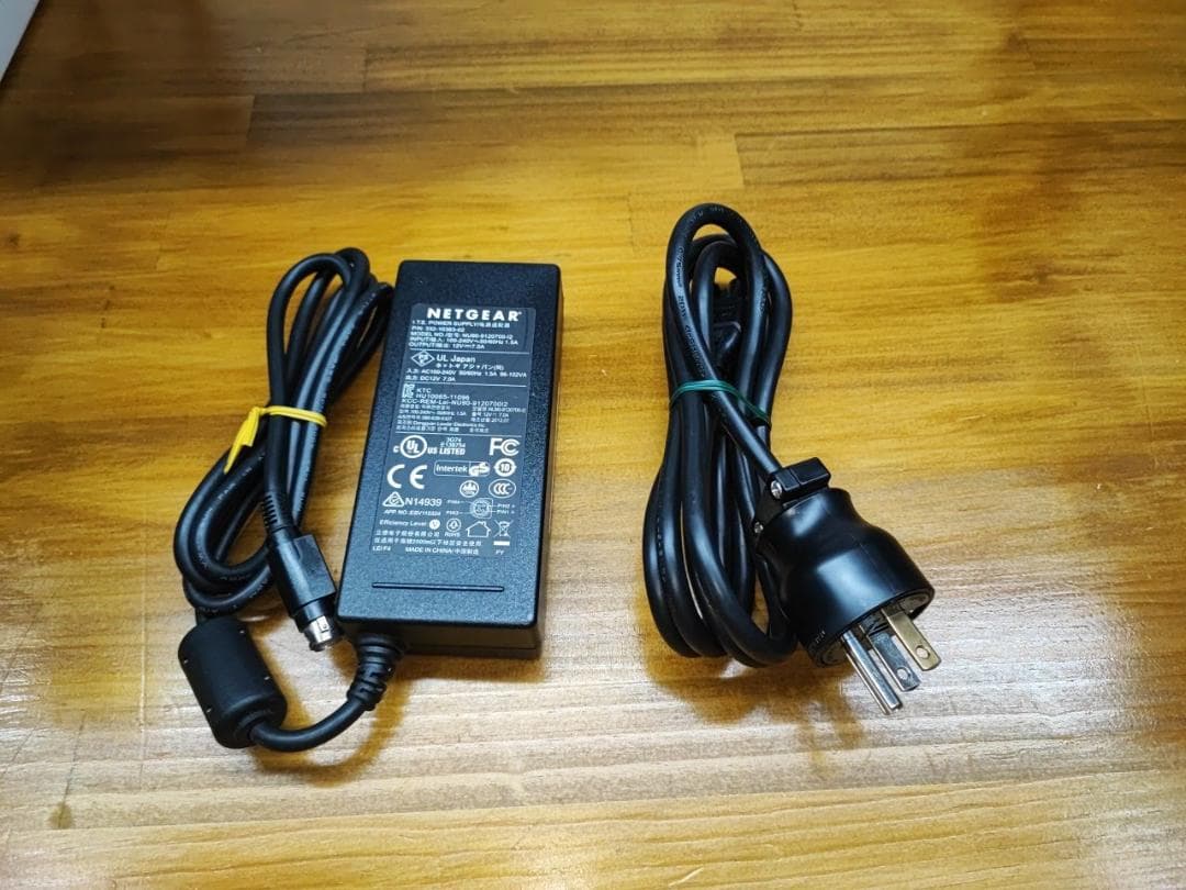 NETGEAR ReadyNAS 104(ジャンク品)
