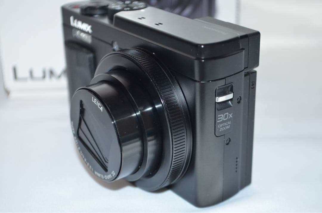 動作未確認　ジャンク■Panasonic LUMIX DC-TZ95D■