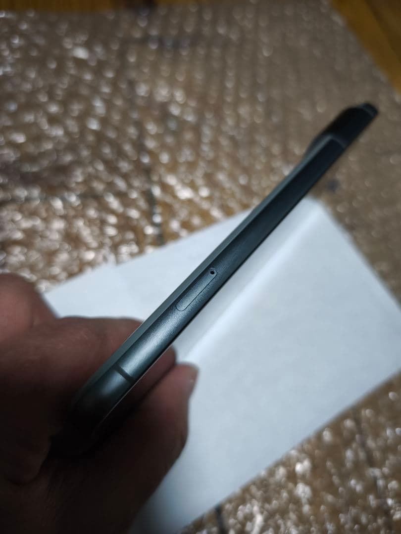 Google Pixel8 Hazel ほぼ新品　spigenケース付き