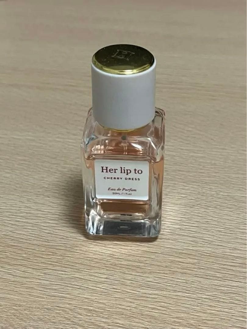 Her lip to CHERRY DRESS オードパルファム 30ml