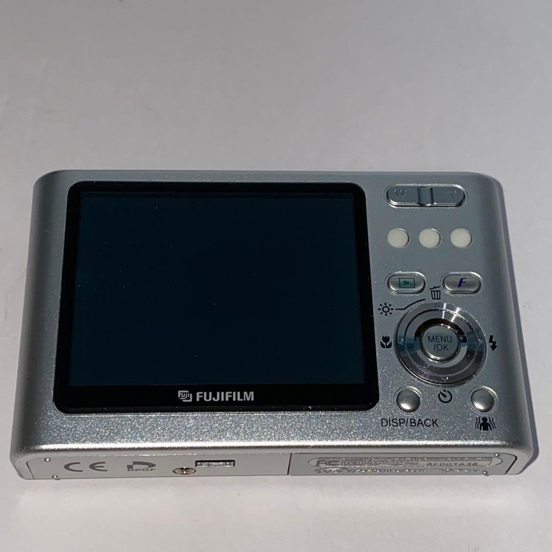 FUJIFILM FinePix Z3 デジタルカメラ シルバー 完動品