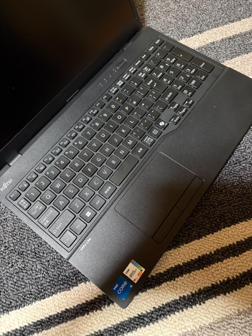 富士通ノートPC WA1/J2 FMVWJ2A112