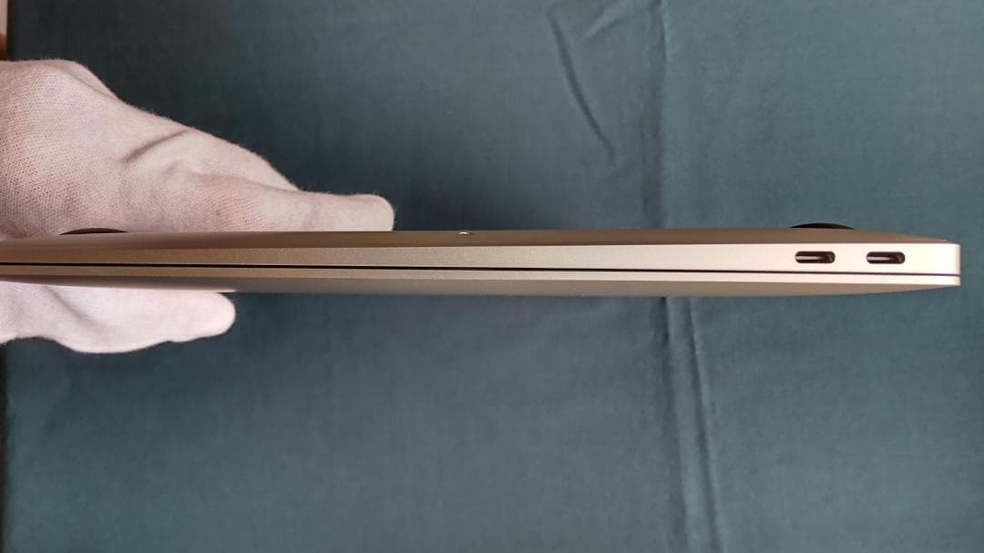【美品】M1 MacBook Air 16GB / 256GB / US配列