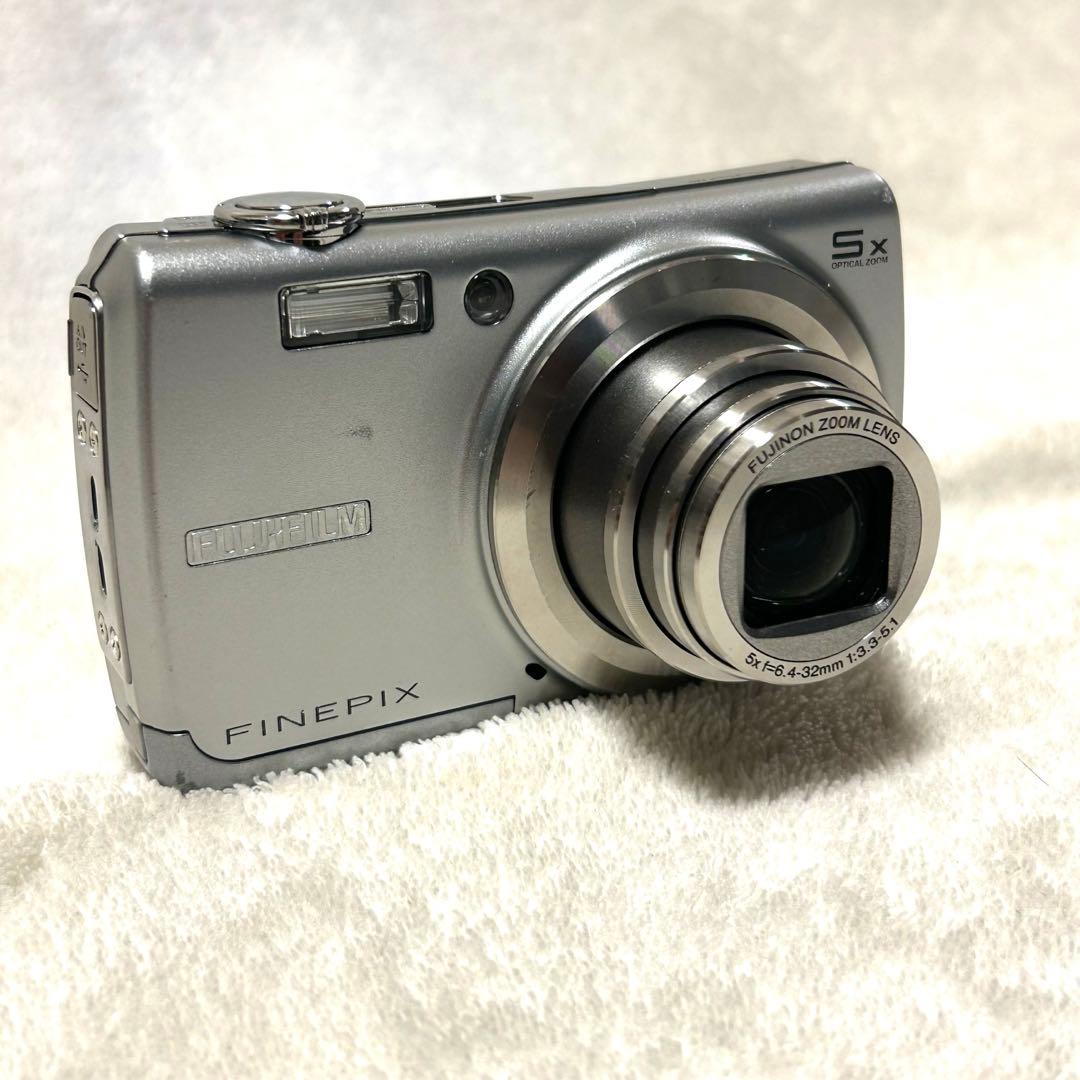 【動作確認済】富士フイルム FinePix F100fd Fシリーズ シルバー