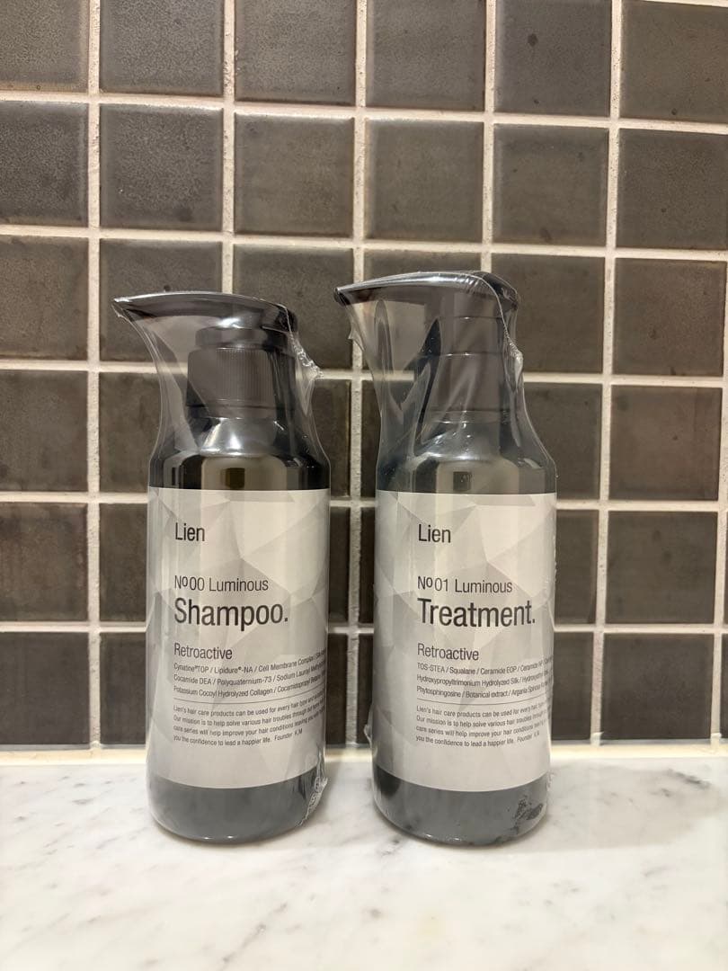 ルリアンルミナスシャンプー&トリートメント(３００ml)