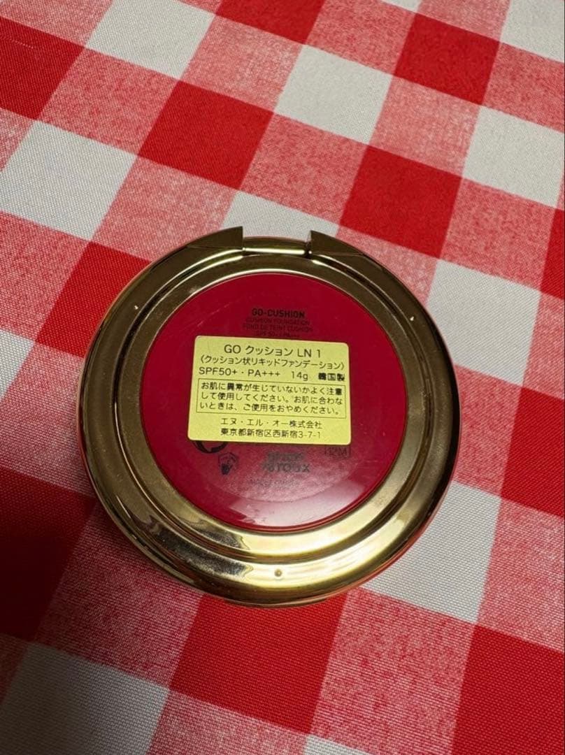 VALENTINO ベースメイクセット