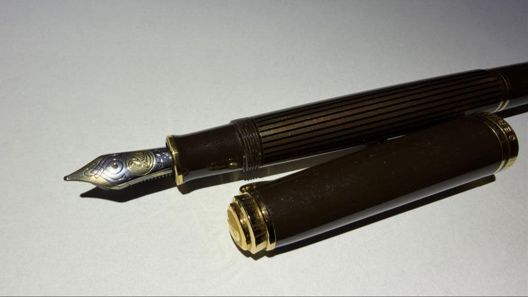 Pelikan スーべレーン M800ブラウンブラック