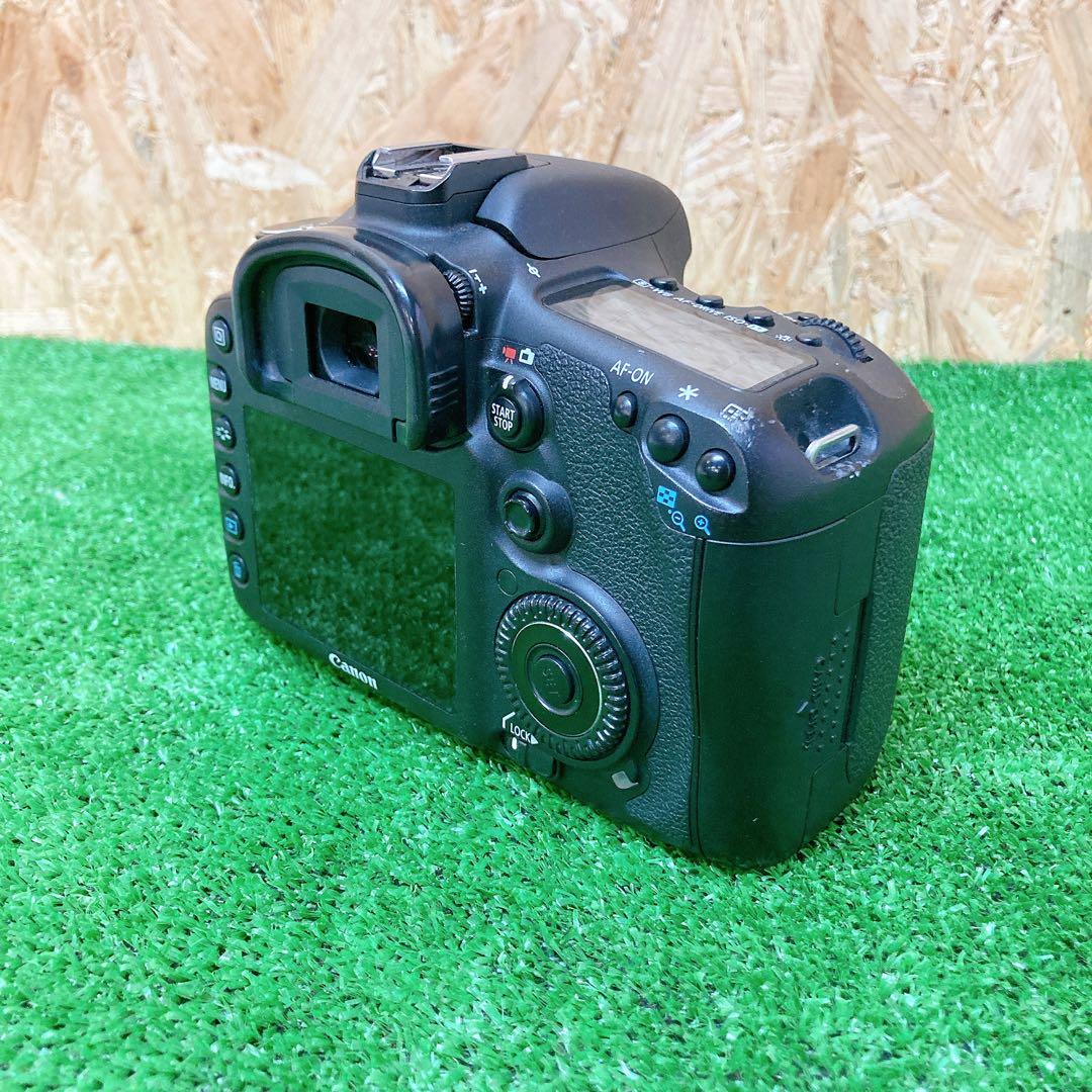 Canon EOS 7D ボディ　DS126251