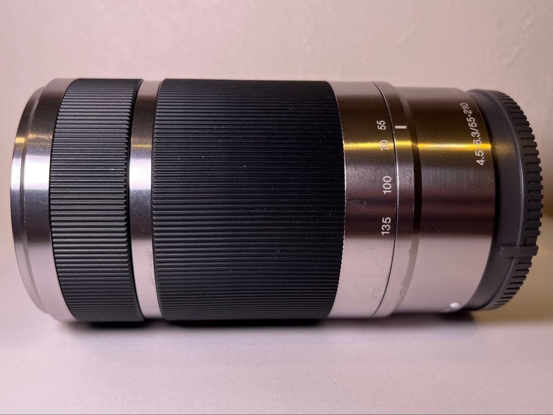 E 45-6.3/55-210 OSS ズームレンズ