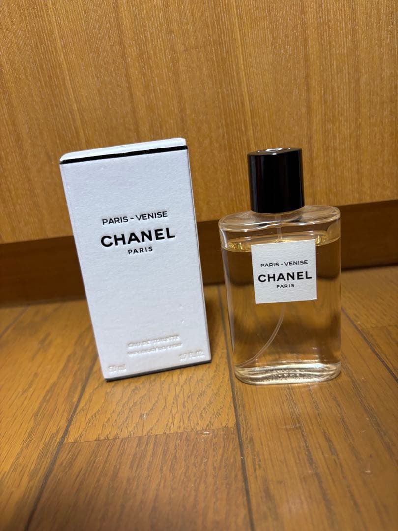 CHANEL パリスヴェニス　香水