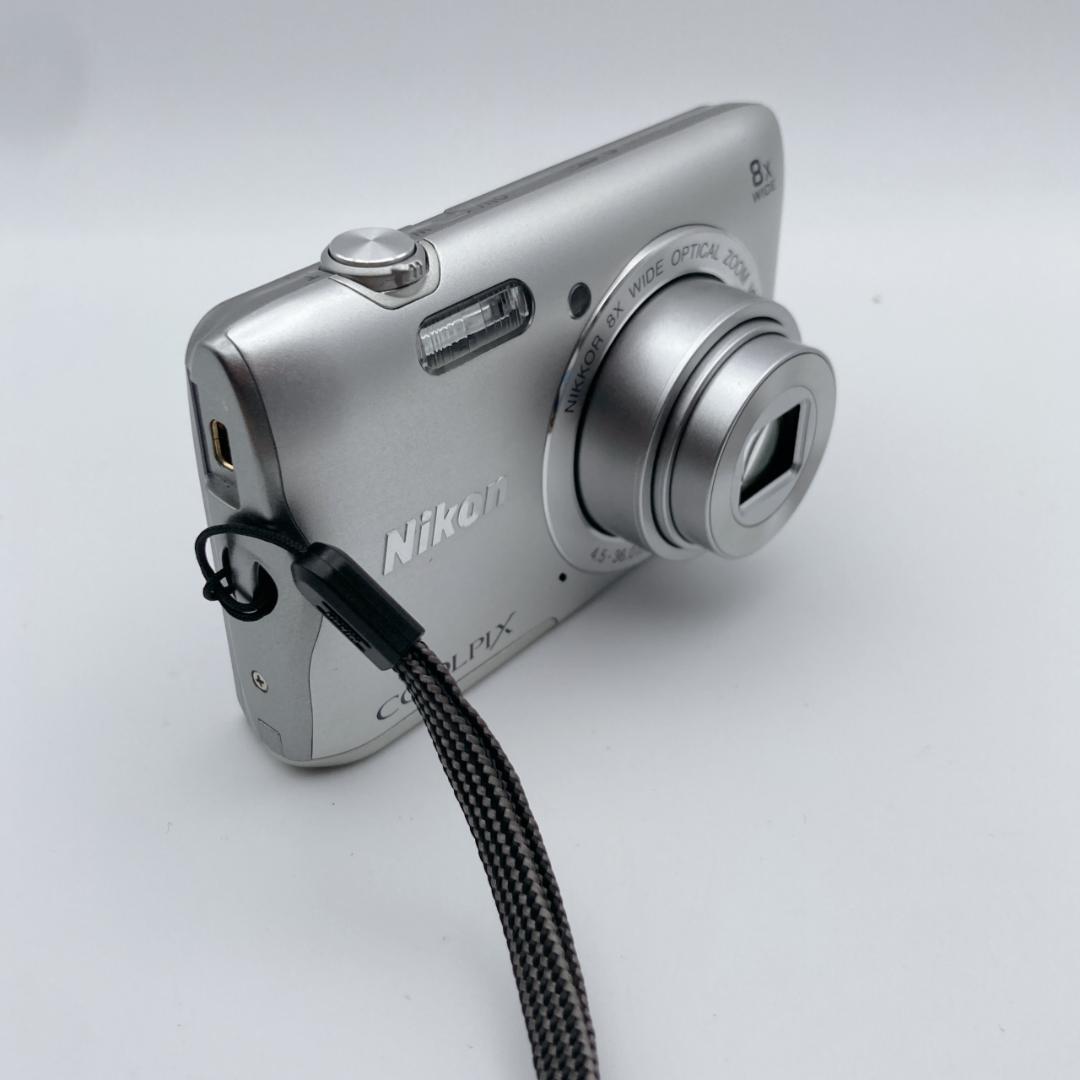 実写有【美品】Nikon ニコン COOLPiX A300 デジタルカメラ 銀