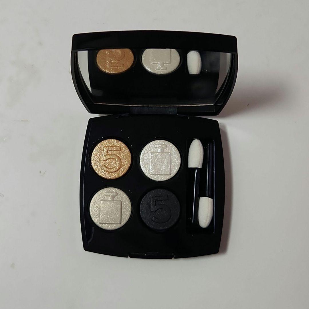 CHANEL N°5 アイシャドウパレット