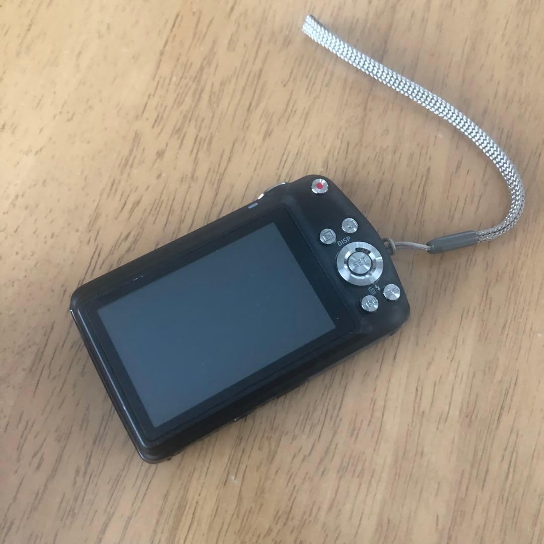 ジャンク品　CASIO EXILIM 12.1MP & 10.1MP 2台セット