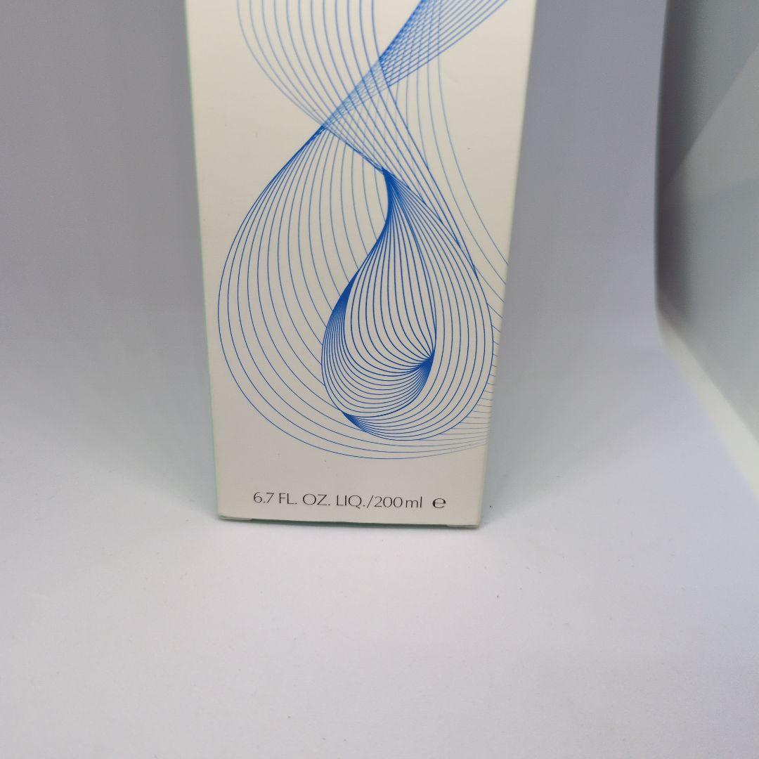 エスティ　ローダー　マイクロ　エッセンス　ローション　BF　200ml