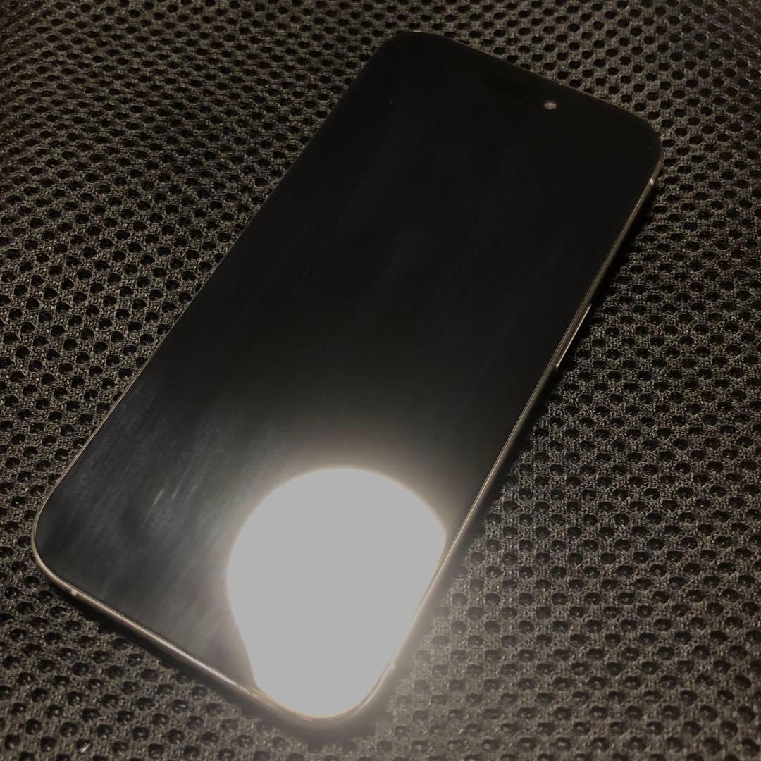 iPhone15pro 128gb 画面おかしいです。