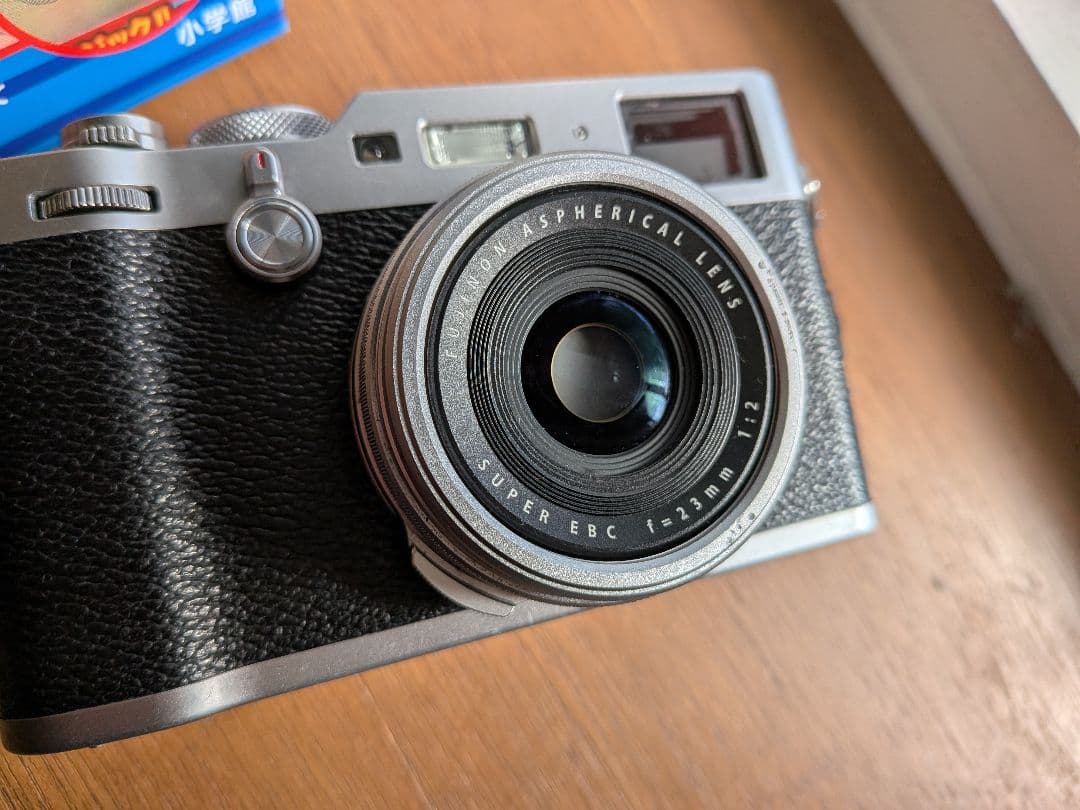 【完全ジャンク・部品取り用】FUJIFILM X100F シルバー