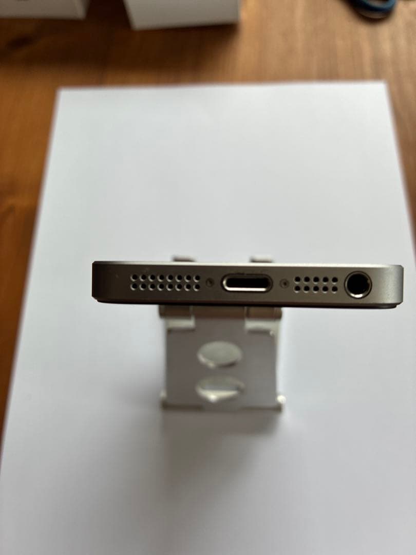 iPhone初代SE32GB