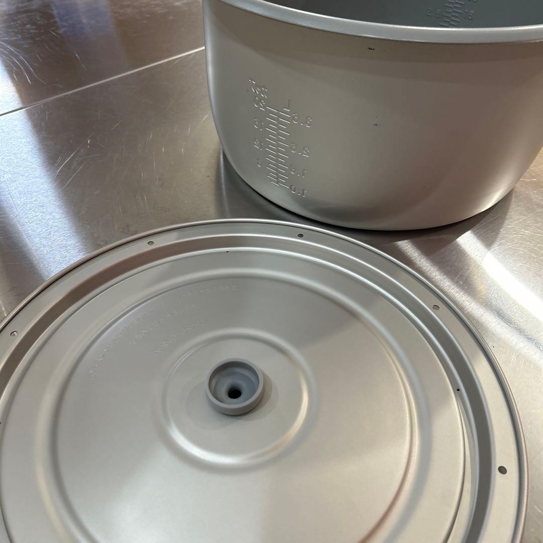 Panasonic SR-UH36P 炊飯器 ホワイト