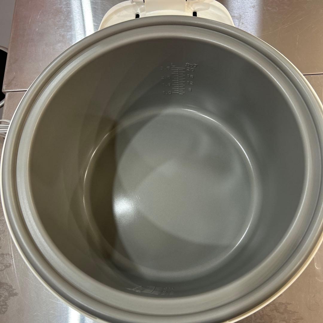 Panasonic SR-UH36P 炊飯器 ホワイト