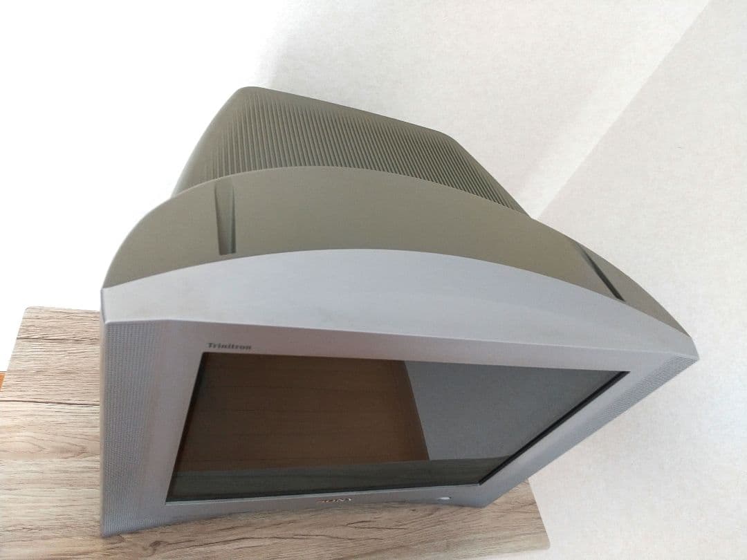 【美品】SONY Trinitron ブラウン管テレビ D端子/AVマルチ搭載
