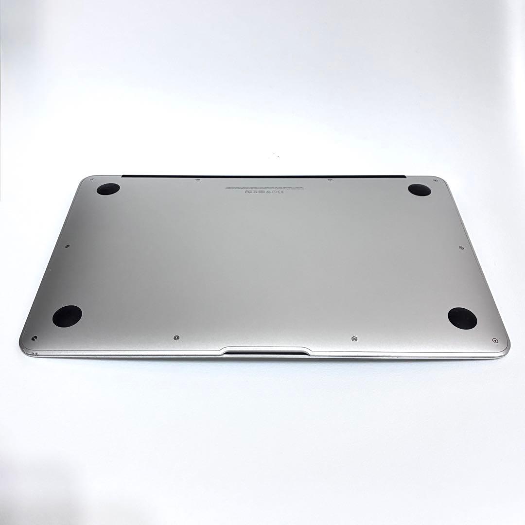 MacBook Air＋充電器 動作品 A1465 11inc動きます 初期化済
