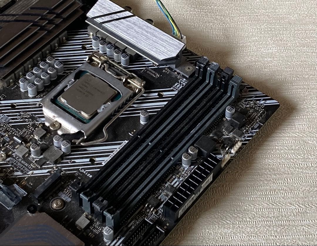 ASUS PRIME Z490-P マザーボード メモリ付