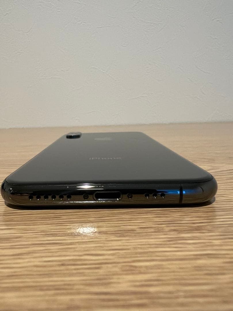 Apple iPhone Xs スペースグレイ 64GB