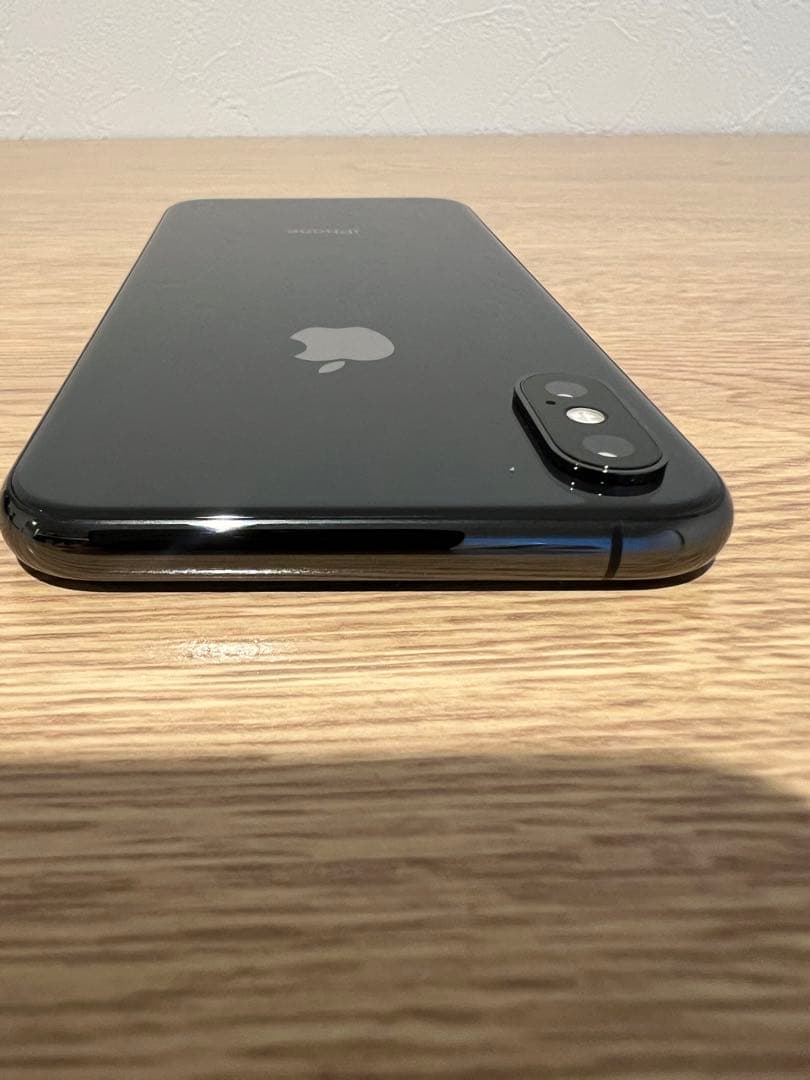 Apple iPhone Xs スペースグレイ 64GB