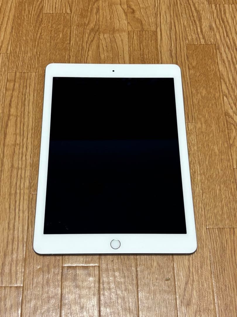 【最安値】 iPad Air 2 Wi-Fiモデル 128GB シルバー