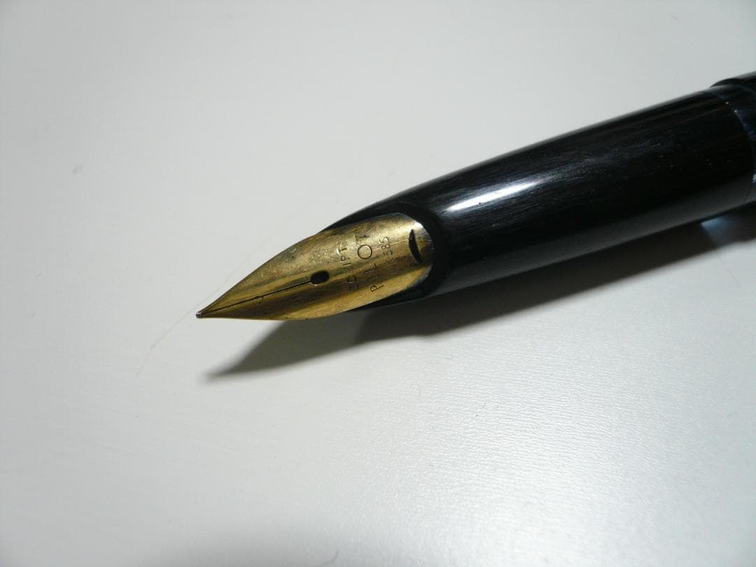 昭和レトロ PILOT E 万年筆 SCRIPT 14K-585ペン先 エリート