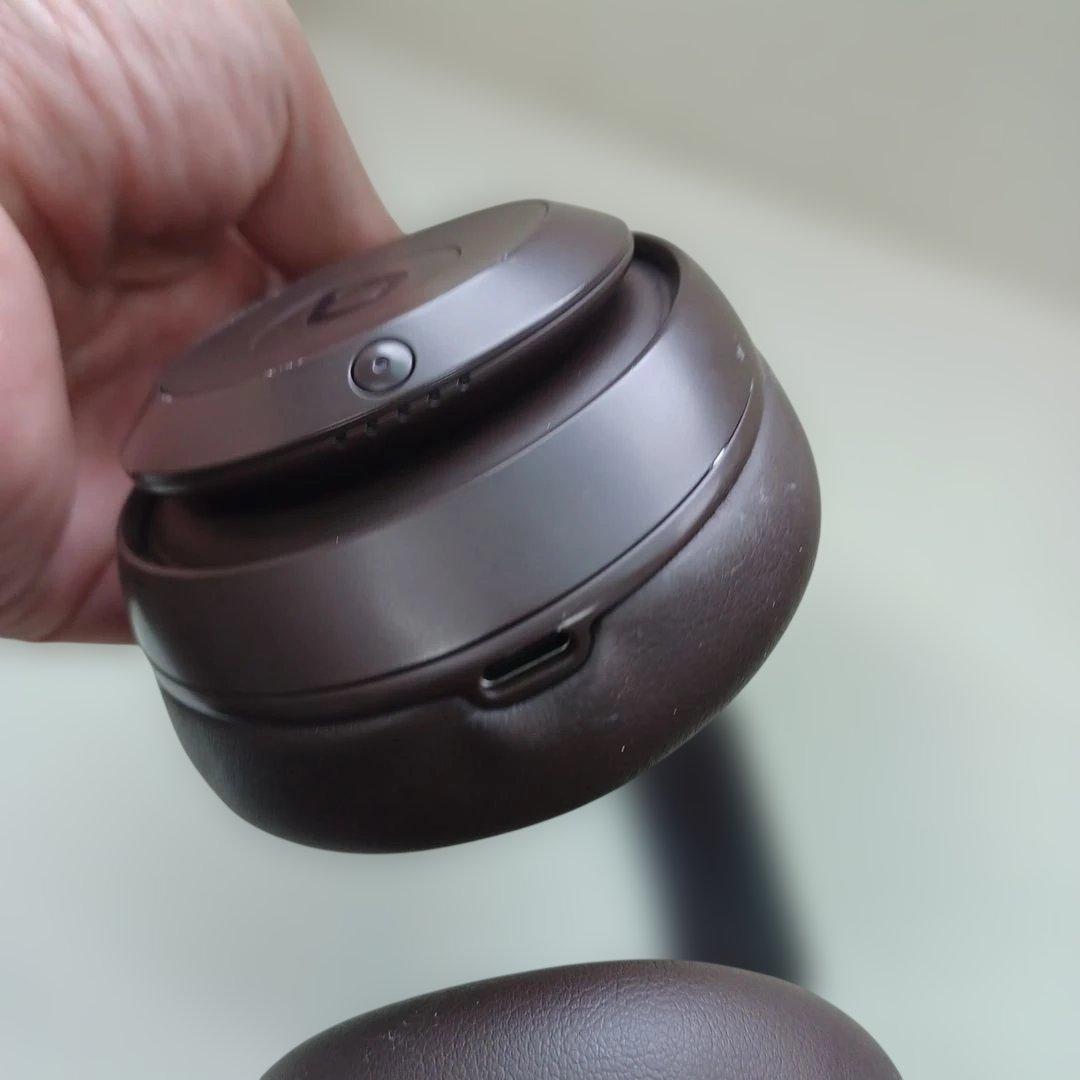 【ディープブラウン】Beats Studio proヘッドホン