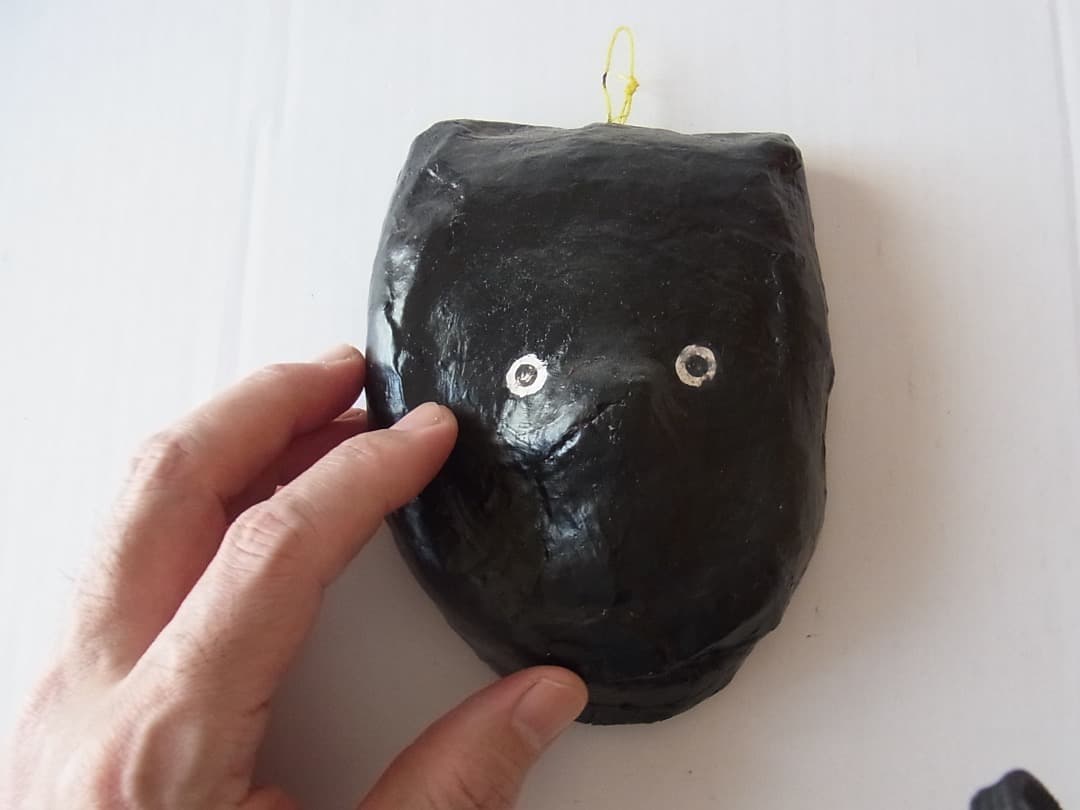 張子・黒いお面（マスク）／ビンテージフォークアート 郷土玩具 民藝