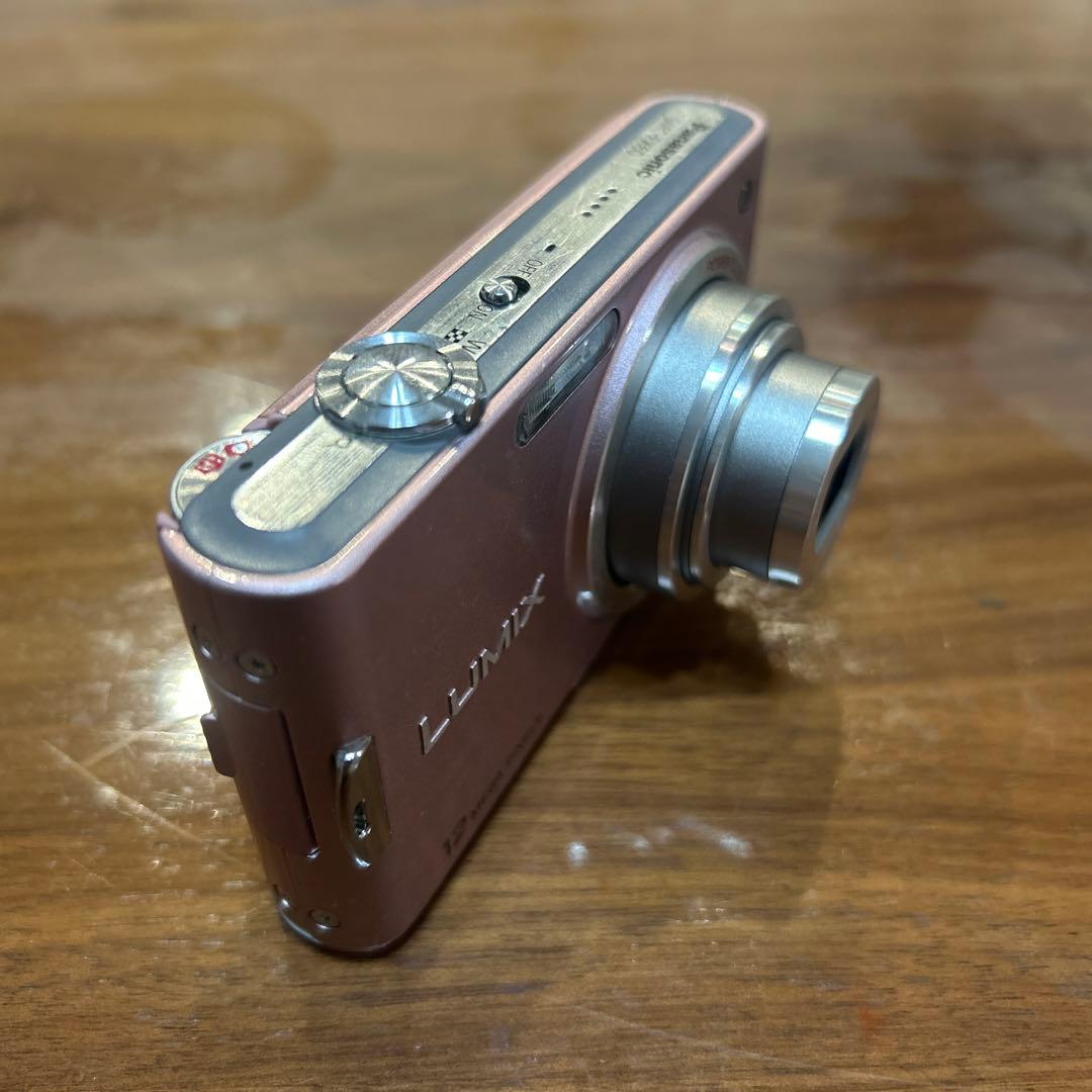 Panasonic LUMIX DMC-FX60 ピンク