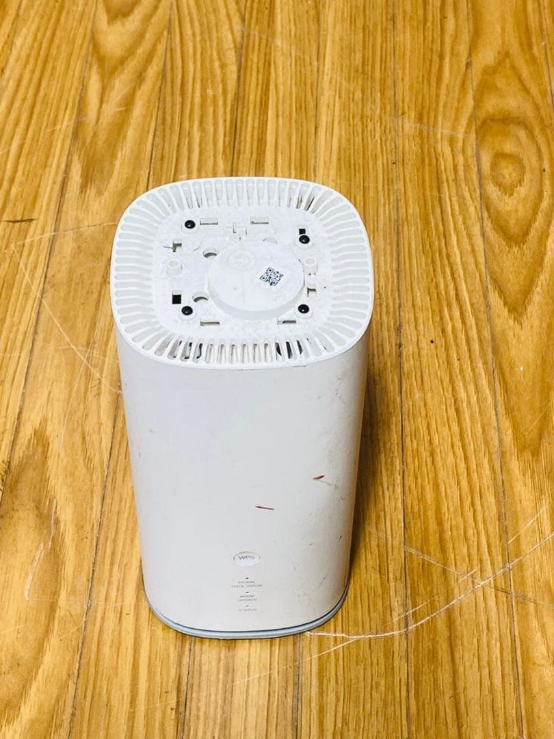 8)KDDI Speed Wifi  5G L13 ルーター ZTR02