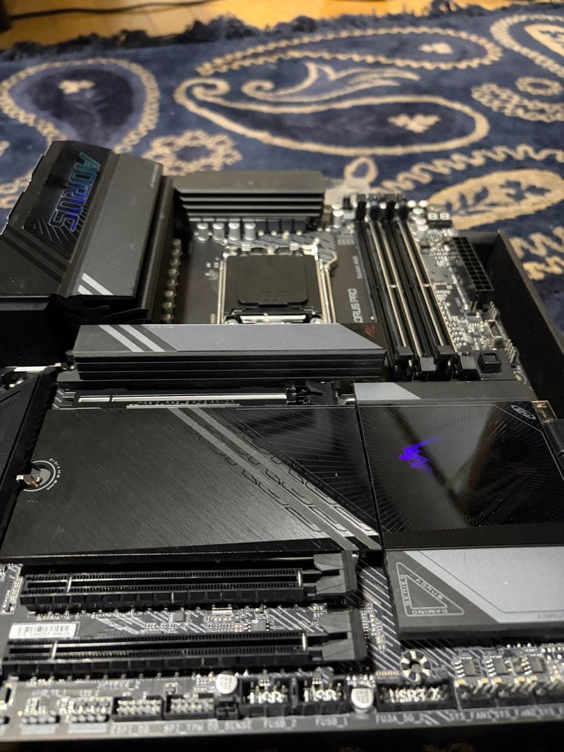 GIGABYTE X870E AORUS PROマザーボード