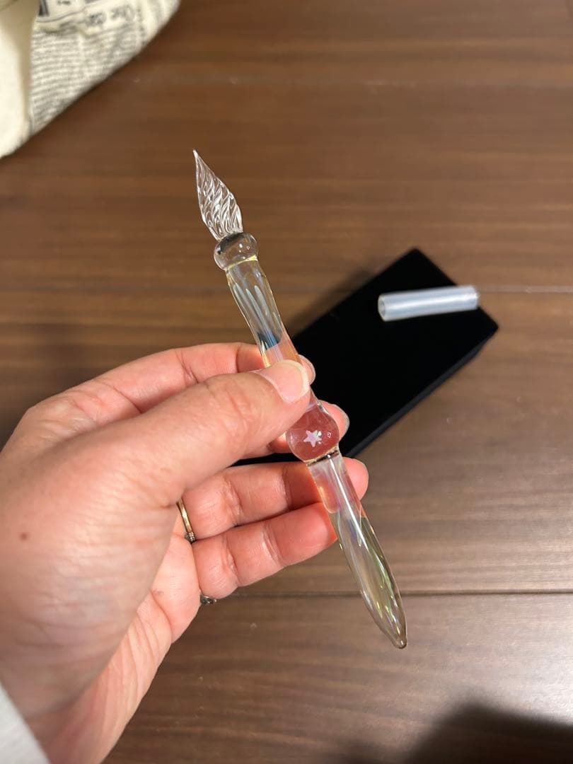 ガラスペン 透明 星の装飾 魔法の杖