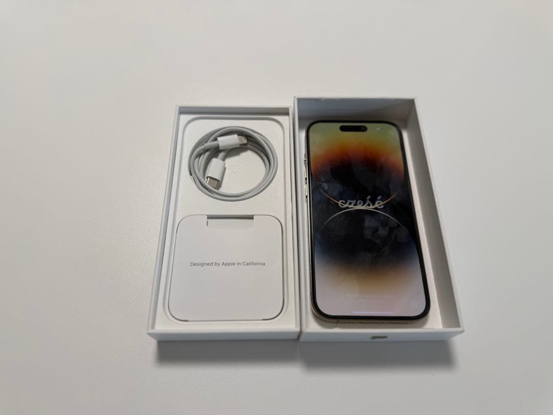 Apple iPhone 14 Pro ゴールド 本体 SIMフリー　128GB