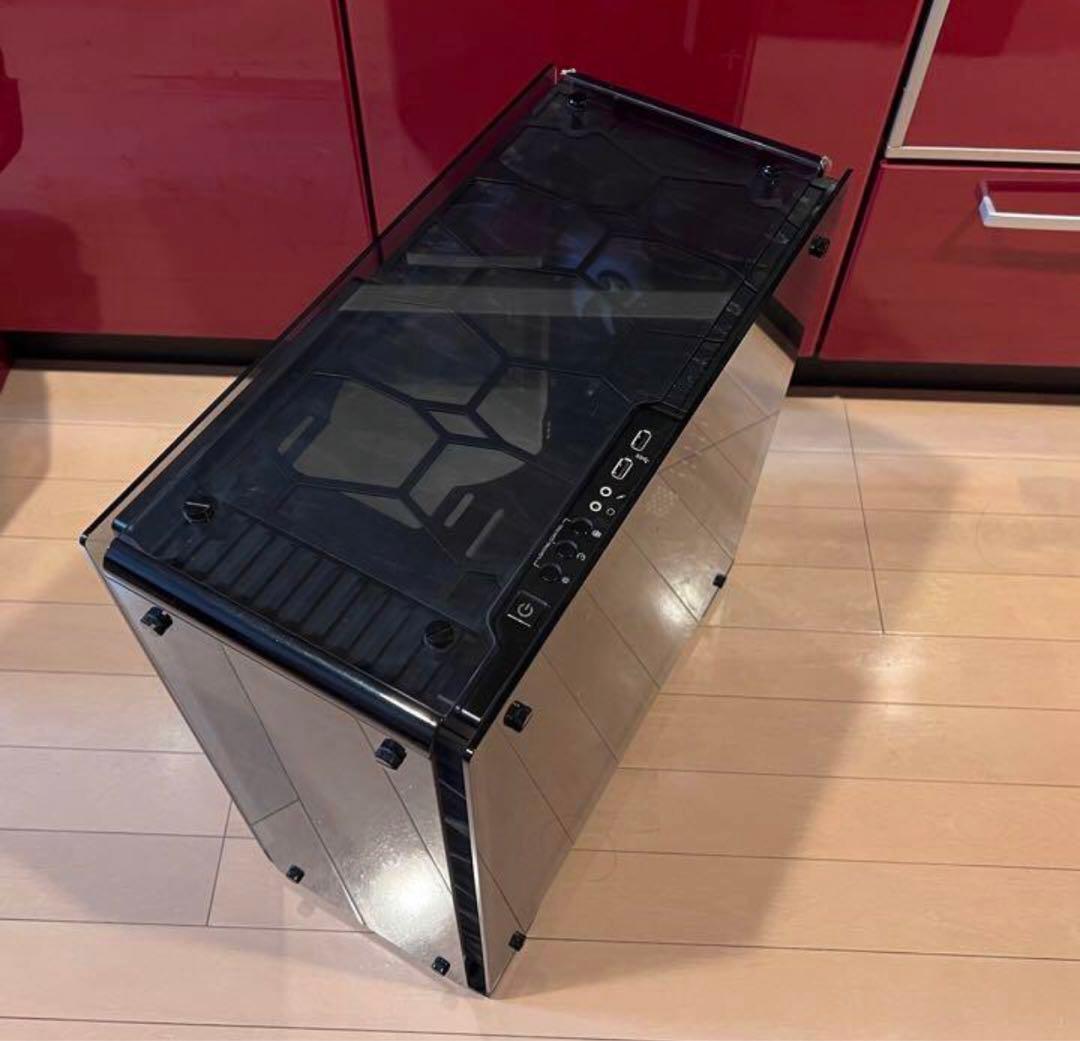 Corsair Crystal 570X ミッドタワーPCケース
