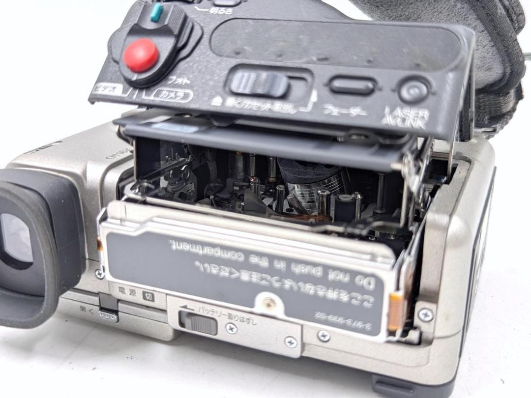 miniDVのダビングに！ SONY ビデオカメラ DCR-PC10 02