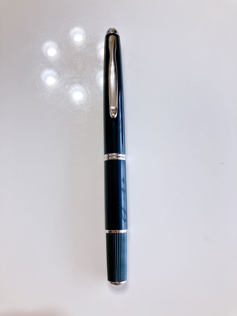 【廃番】パイロット　キャップレスフェルモ 細字