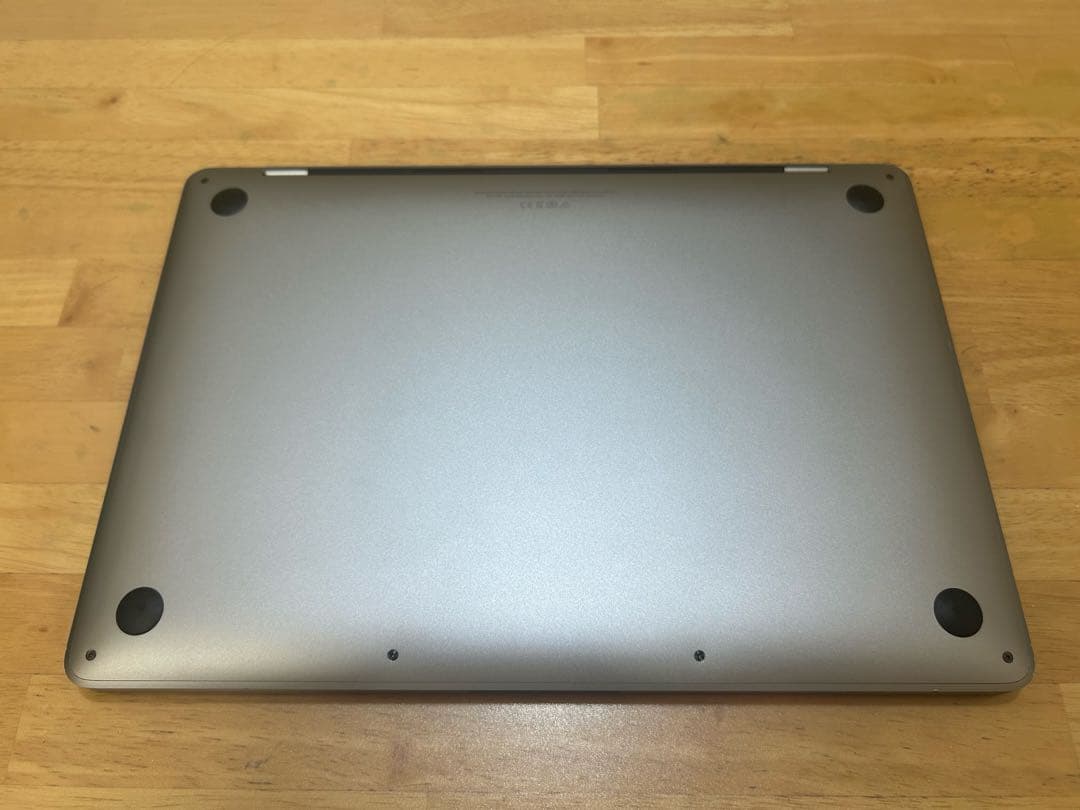 MacBookPro 2020 13インチ メモリ8GB